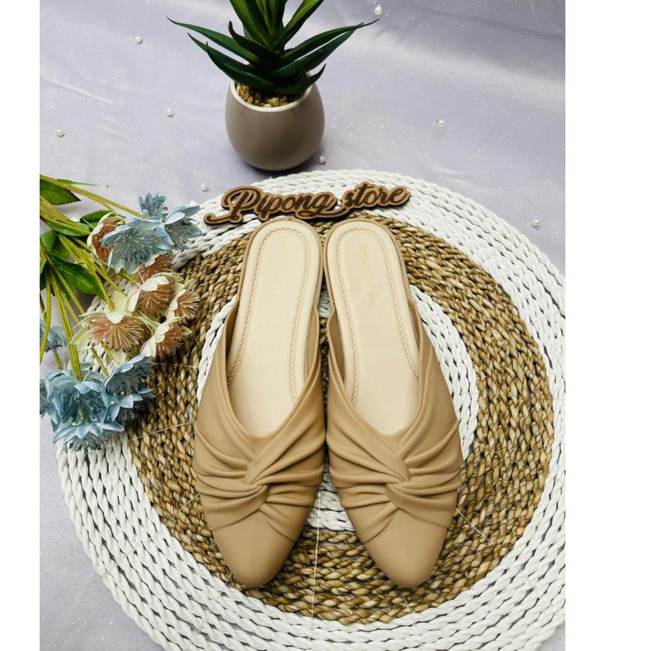 Terbagus.. [BEST SELLER] Sandal Jelly Sendal Porto Lady Sendal Karet Slip On Sendal Slip / Selop Por