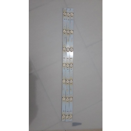 BL-LAMPU BACKLIGHT TV LED PANASONIC TH 32C305G 3 BATANG 7 KANCING 3V