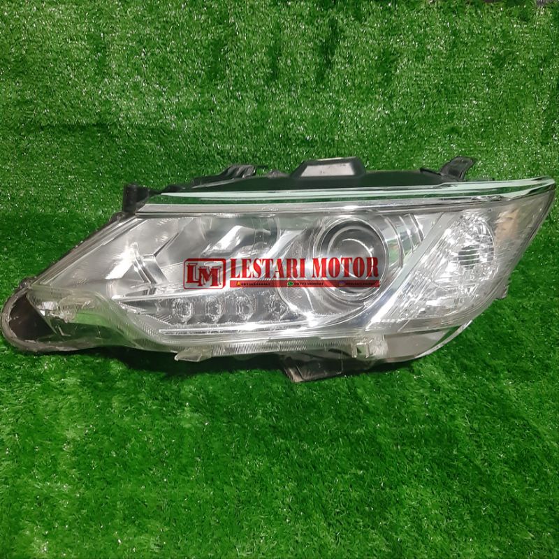Headlamp Toyota Camry 2015