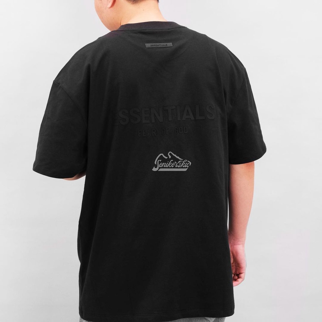 Essentials FOG Silicon Applique Backprint Black Tee SS21