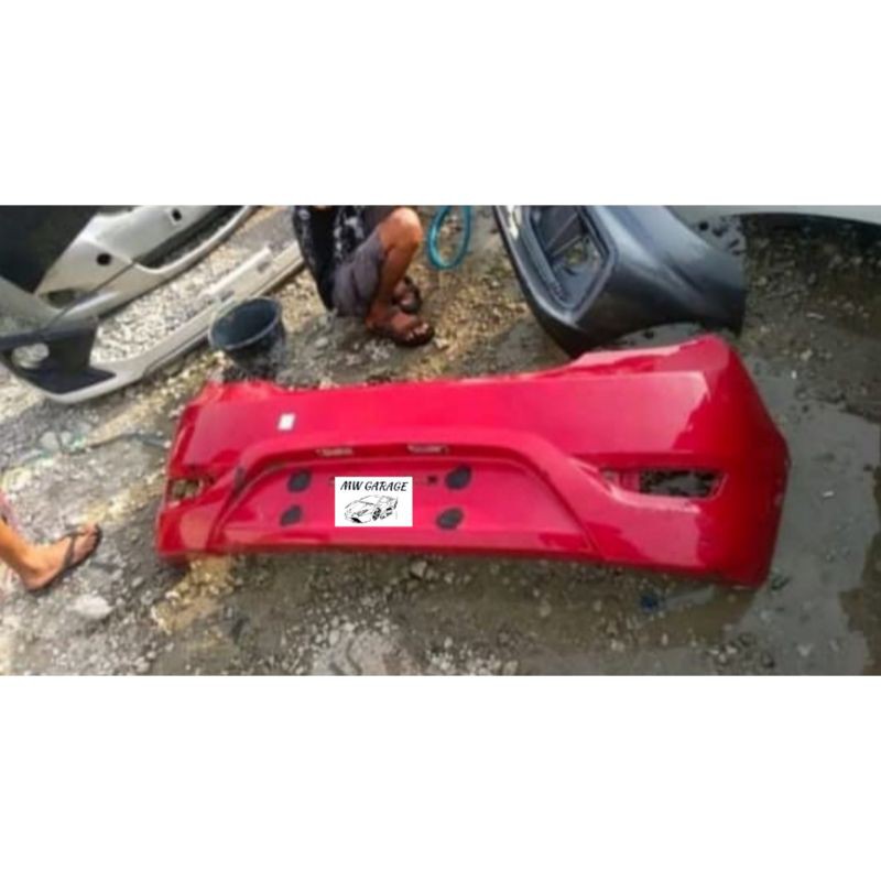 Bumper belakang Hyundai grand Avega 213