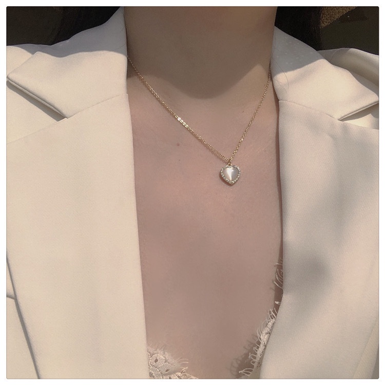 Korean Style Ins Style Fashion Temperament Opal Love Pendant Necklace Female 2021 New Clavicle Chain Choker