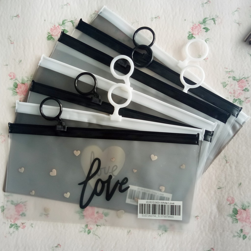 

Tempat Pensil Pouch LOVE Minimalis Transparan Multifungsi