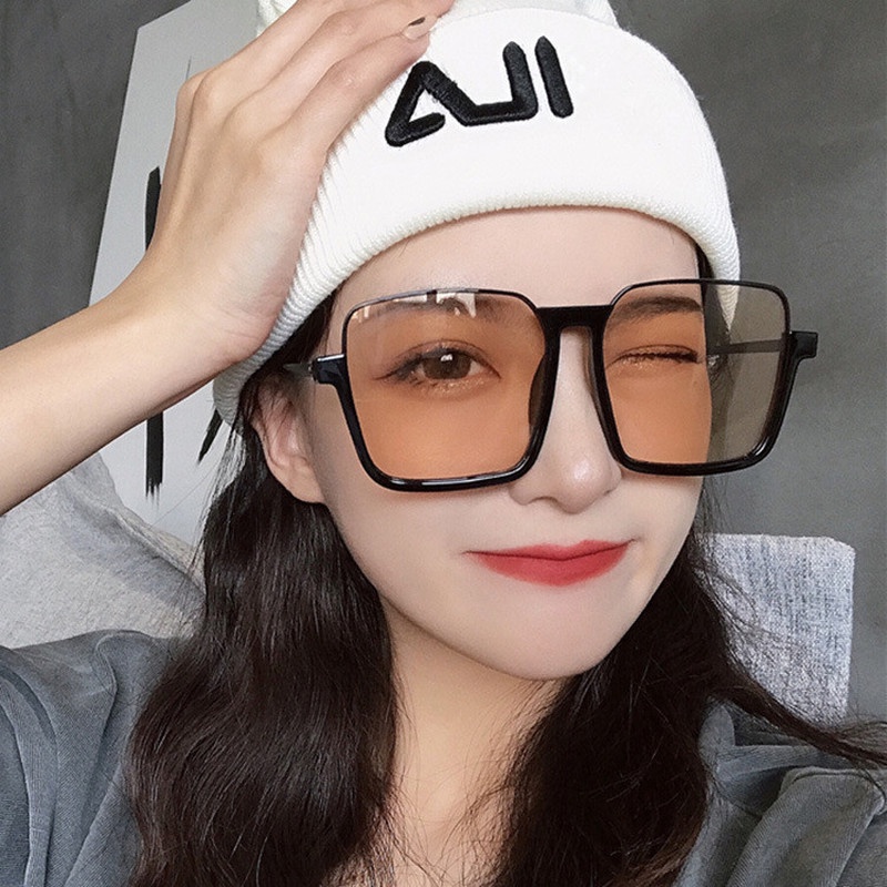 Papaozhu Ins Hot Semi Rimless Big Square Frame Sunglasses Untuk Wanita Gadis Chic Perjalanan Luar Ruangan Nuansa Kepribadian Mengemudi Kacamata Perhiasan Trendi