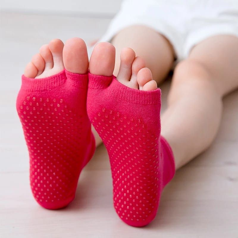 Laristerus79 KAOS KAKI YOGA pilates senam gym anti slip licin jari  jempol terbuka open finger socks