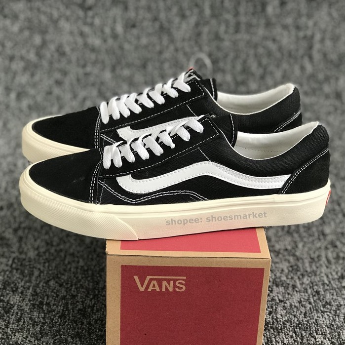 Sepatu Sneakers Pria Wanita Vans Oldskool OG Black White