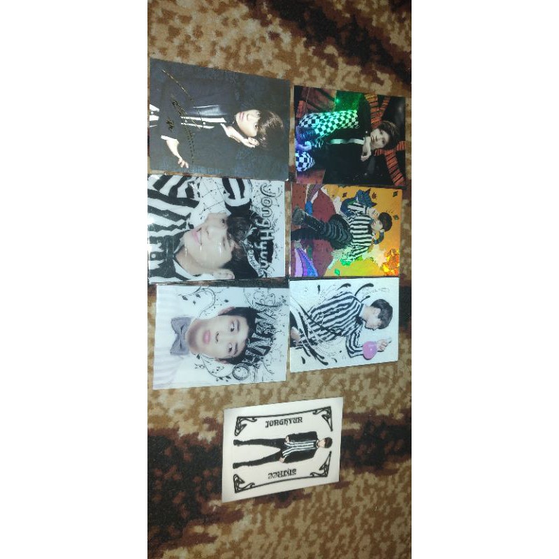 SHINee in Wonderland