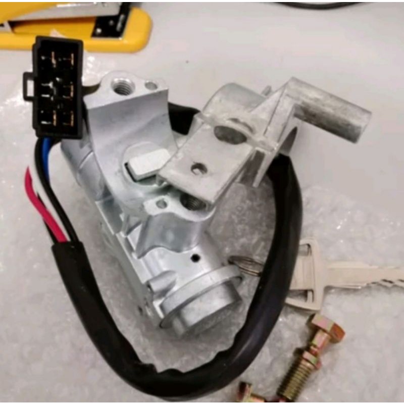 kunci kontak Assy Ignition starter switch / kunci laci dashboard mitsubishi colt L300 / kuda diesel 