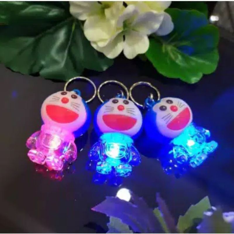 GANTUNGAN KUNCI DORAEMON LED IMPORT MURAH / GANTUNGAN KUNCI LUCU