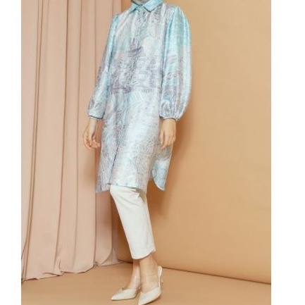 [READY NEW] Yura Top Blue size L- Buttonscarves x Vone