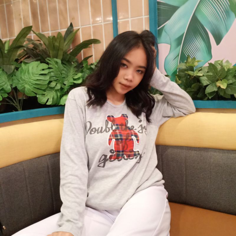 THRIFT Baju Tangan Panjang Boneka