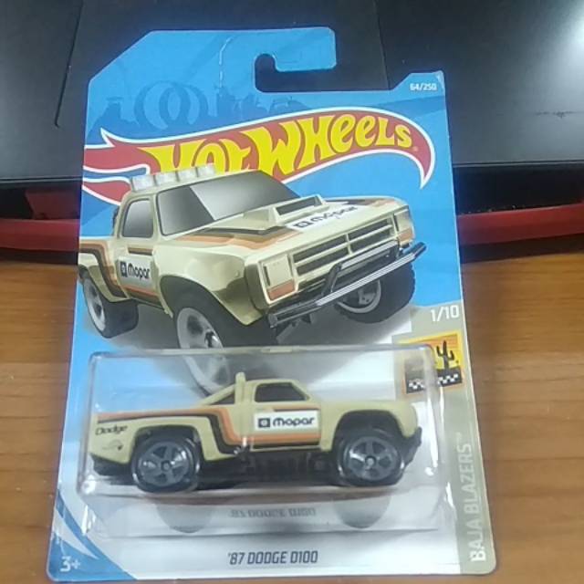 HOTWHEELS 87 DODGE D100