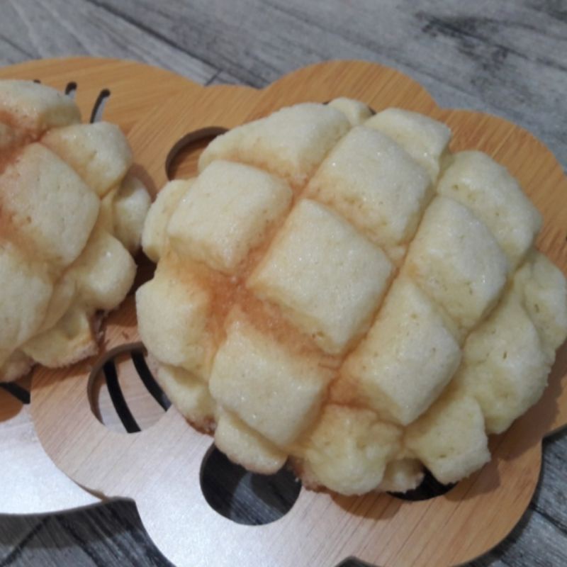 

Roti Melonpan | BAKED'G