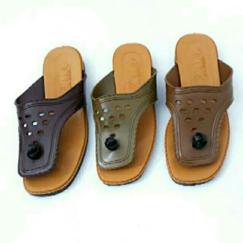 Sandal Lily Zaman Dulu