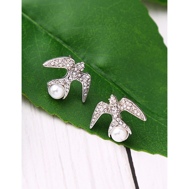 LRC Anting Tusuk Fashion Black Little Swallow Studded Pearl Stud Earrings F5075X