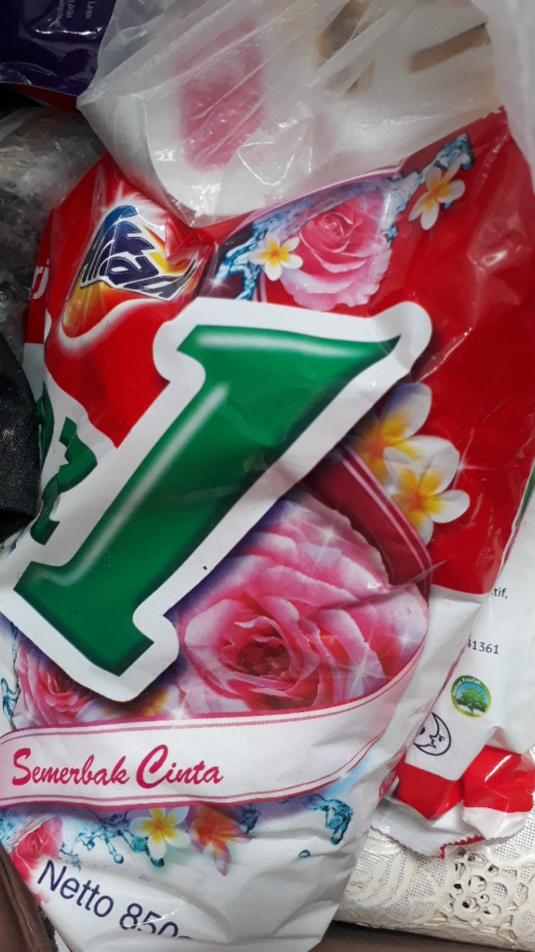 Detergent Attack Jazz 1 Renceng Isi 6 Pcs