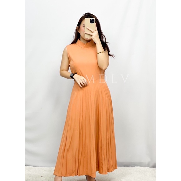 MDLV ~ 9093# Merceda Halter Neck Pleated Maxi Dress Maxi Long Dress Fashion Import