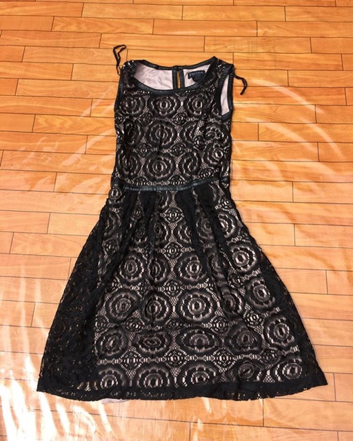 Dress lace enfocus nude hitam brokat second bekas preloved