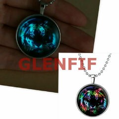 GLENFIF Kalung Liontin Glow in The Dark - TIGER