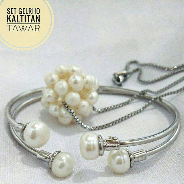 Kalung Titanium Gelang Rhodium mutiara Air Tawar Lombok