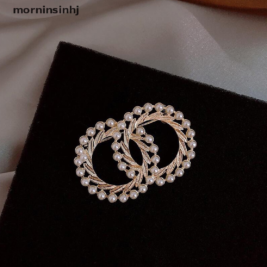 Mornin Bros Pin Enamel Desain Lingkaran Ganda Hias Mutiara Untuk Aksesoris Mantel Wanita