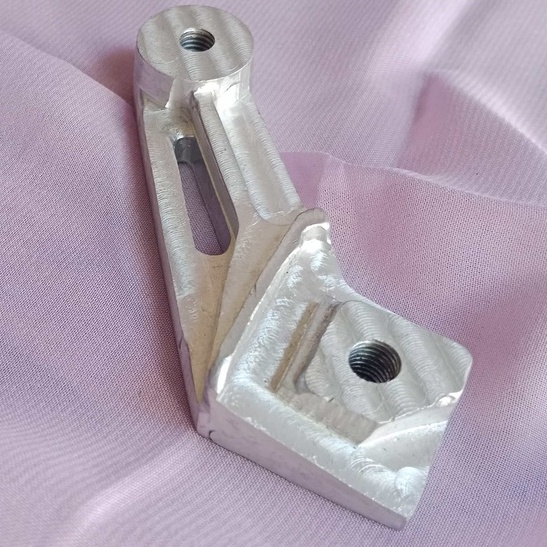 Dudukan Knalpot Breket Bracket Pangkon Kenalpot CBR 650 Model CNC