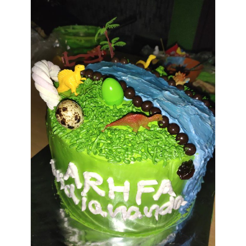 

KUE ULANG TAHUN DINoSAURUS