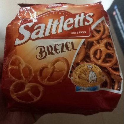 

LORENZ SALTLETTS BREZEL 150gr | Pretzel With Sea salt