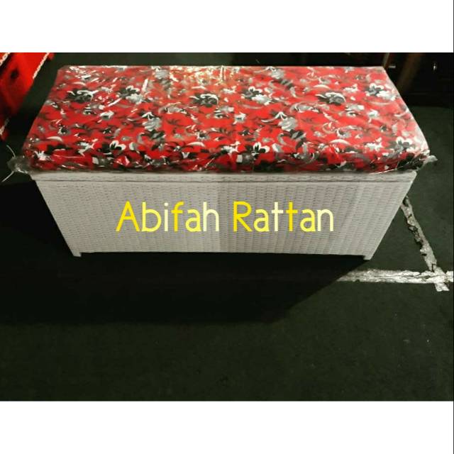 Kursi Peti Bench Storage Rotan Sintetis