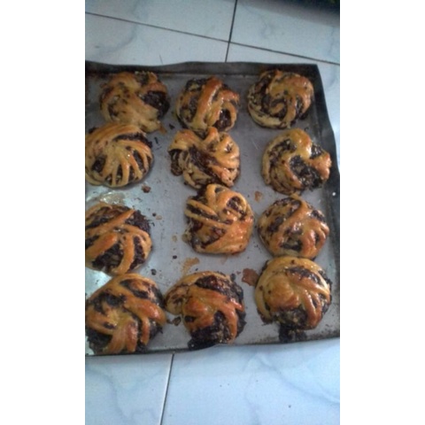 

Roti Gelung Coklat