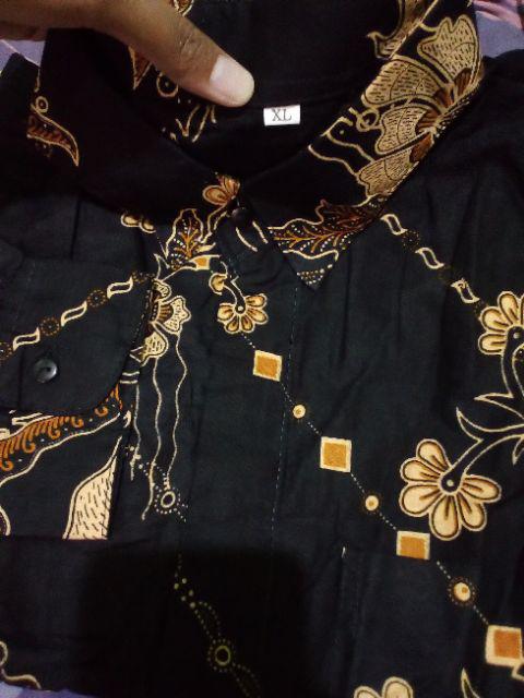 Kemeja Pria Lengan Panjang Mawar Hitam