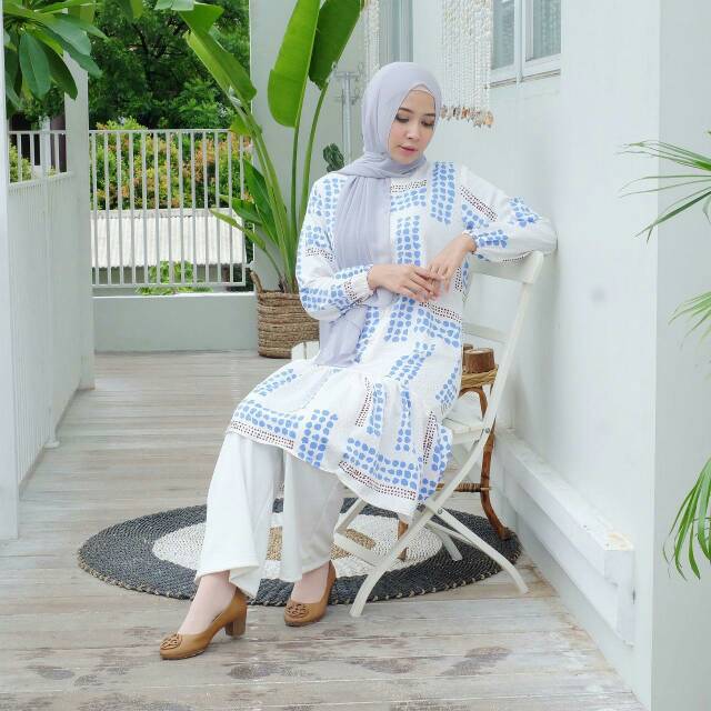 NABILA ABSTRAC TUNIC BY SAFA HIJAB STORE