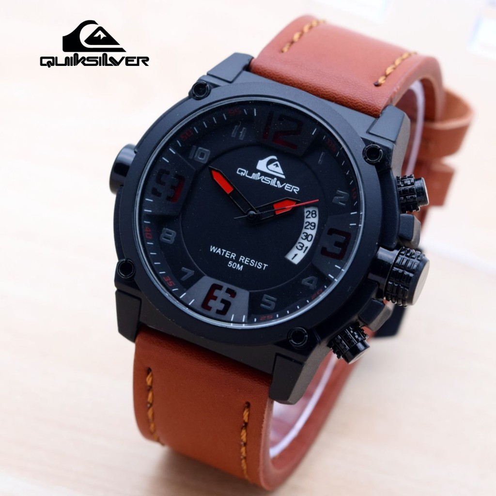 Jam Tangan Pria Quiksilver Sabit Kulit Jarum Merah