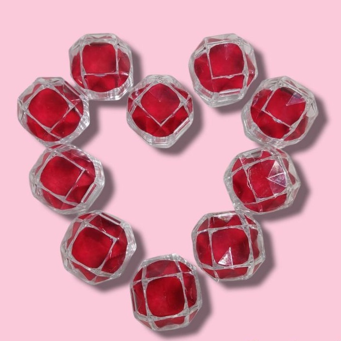 

Kotak Cincin Akrilik Tebal ukuran 4cmx4cm - Anti Karat - Perhiasan Wanita
