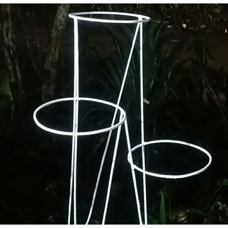 Rak Pot Besi Standing Planter Tanaman / Rak Besi Tanaman