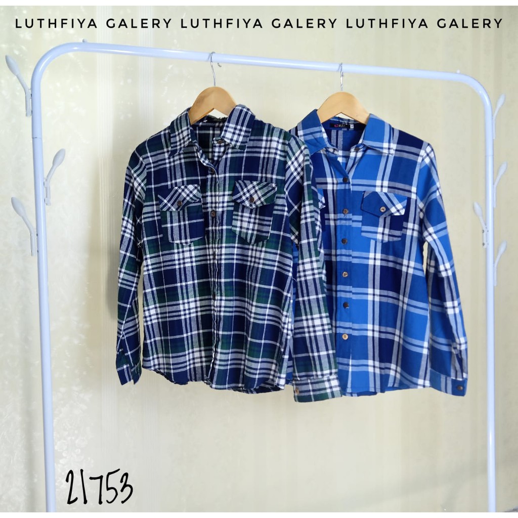 KEMEJA Baju Atasan Kemeja Pola Kotak Wanita