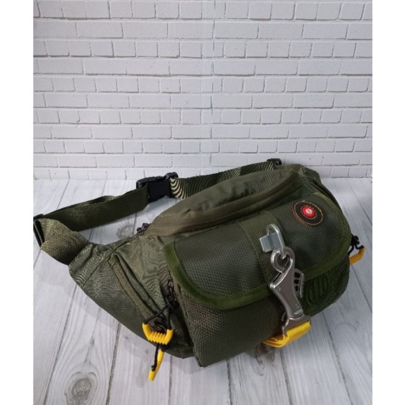 Tas pinggang waistbag import original pria bahan waterproof anti air