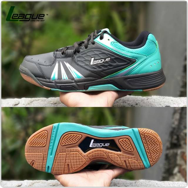 SEPATU BADMINTON LEAGUE
