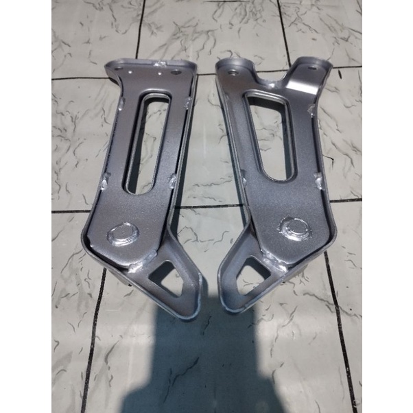 Dudukan step belakang Yamaha Rx king 2006 2007 2008 rx king new