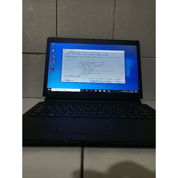 Laptop Toshiba Core i7 gen-6 Ram 4gb SSD 120GB laptop scond siap pakai