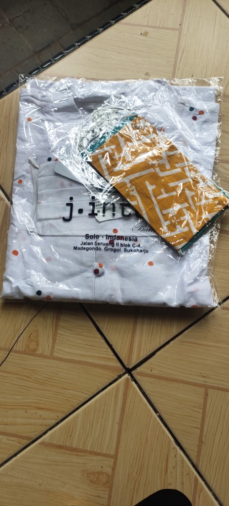 Tunic Batik - Aresha Putih