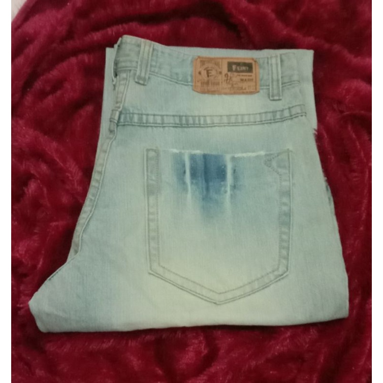 Celana jeans uk 34 FEINT JEANS ORIGINAL SECOND BRANDED