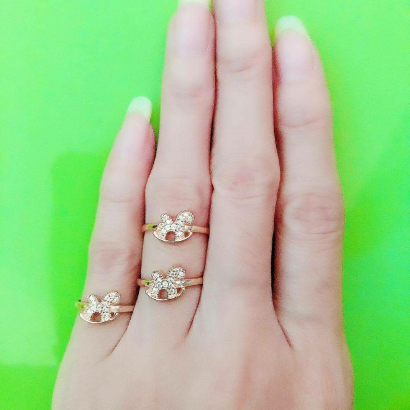 Cincin anak kuda kadar 375