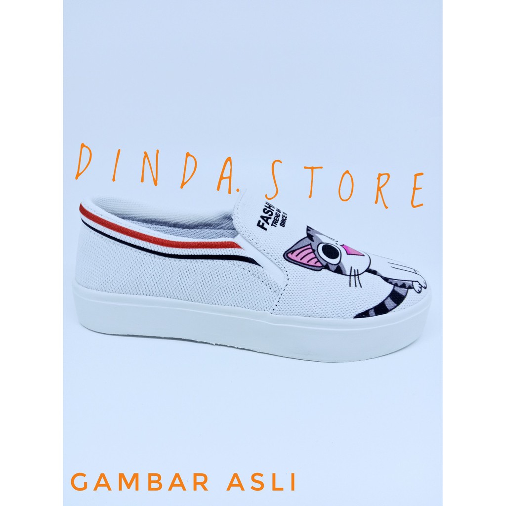 Fiadi Sepatu Wanita Slip On Cat Cute Printing Murah - Dongker Dan Putih