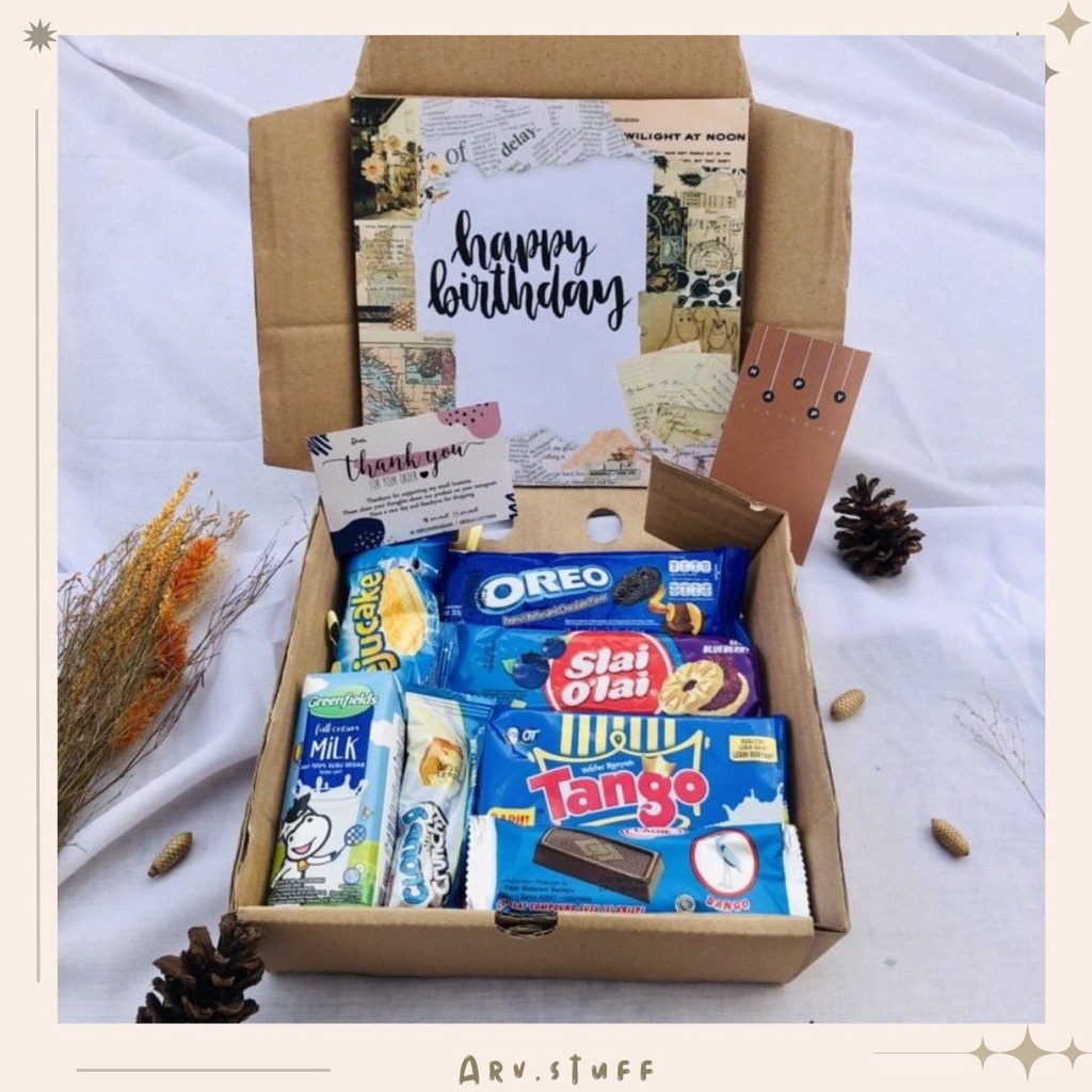 HAMPERS SNACK BIRU/ Hampers gift box parcel termurah hampers ulang tahun alat sholat hadiah hari raya murah viral termurah se shopee parcel