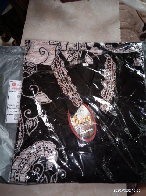 Terbaru Hem Eksport Batik Pria Kerja Kantor Slimfit / Baju Cowok Modern - Hitam Gold Kekinian Casual