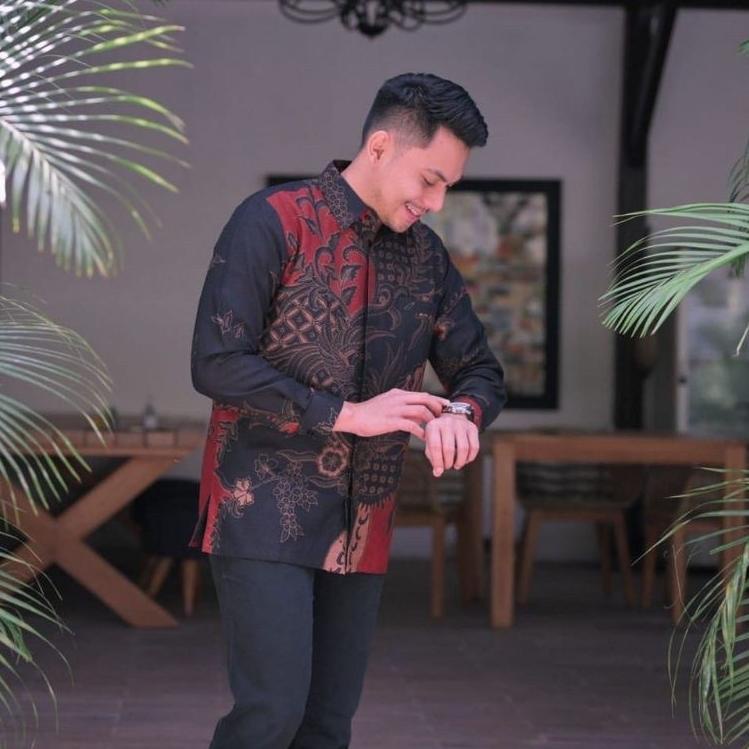 SALEE.. Baju Batik Pria Lengan Panjang Lapis Furing Asli solo Sragenan