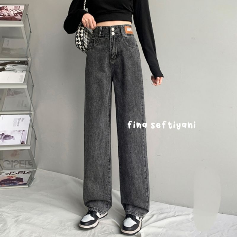 jeans highwaist loose button 2 level up