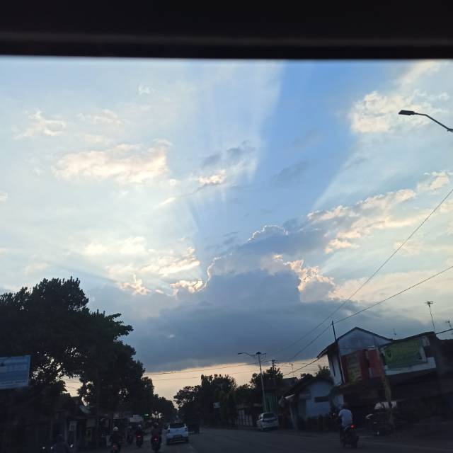 neeluvislam