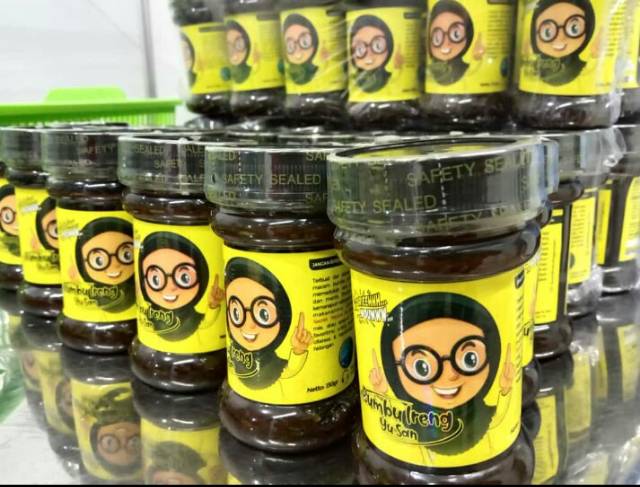 

BUMBU IRENG YU SAN KEMASAN INSTAN SIAP SAJI DARI BI YUSAN